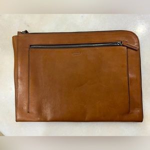 Shinola computer sleeve/ tech organizer. New with tags